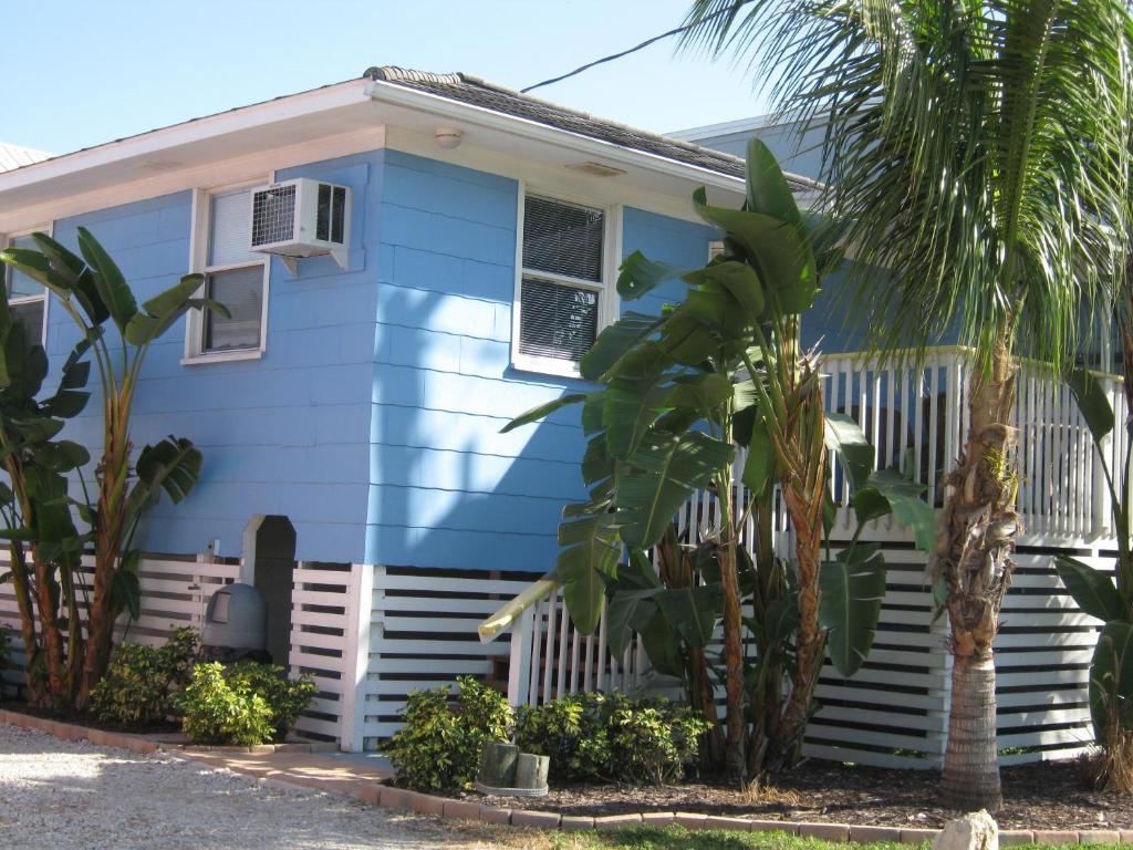 The Holiday Court Villas And Suites Fort Myers Beach Rum bild