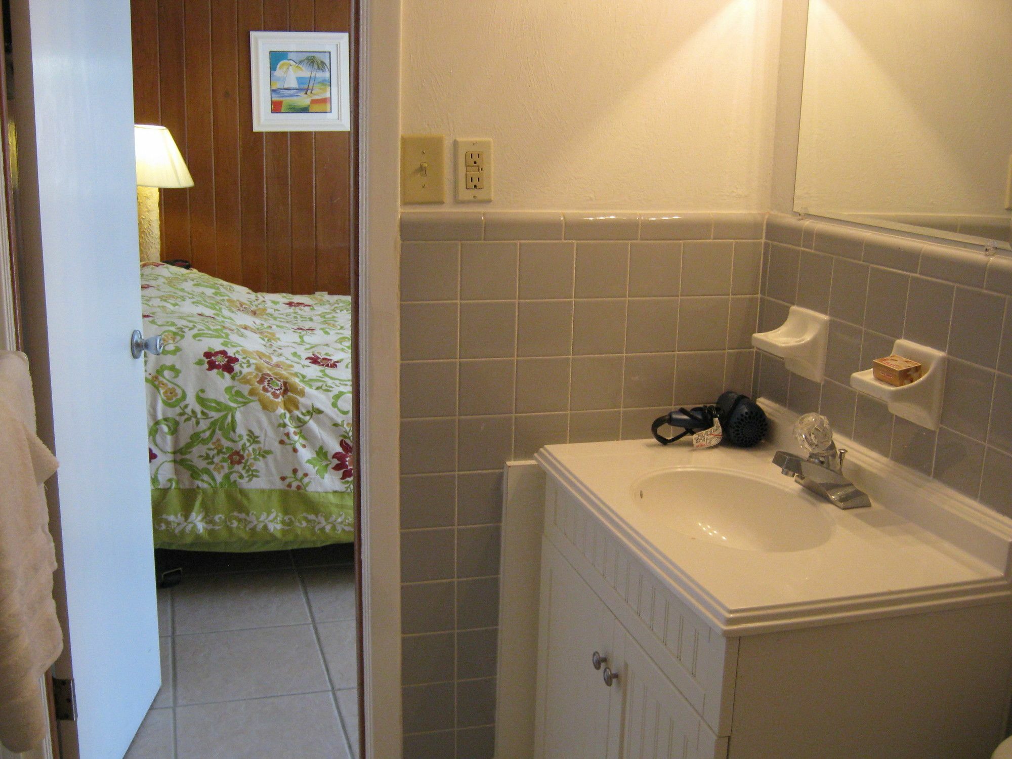 The Holiday Court Villas And Suites Fort Myers Beach Exteriör bild