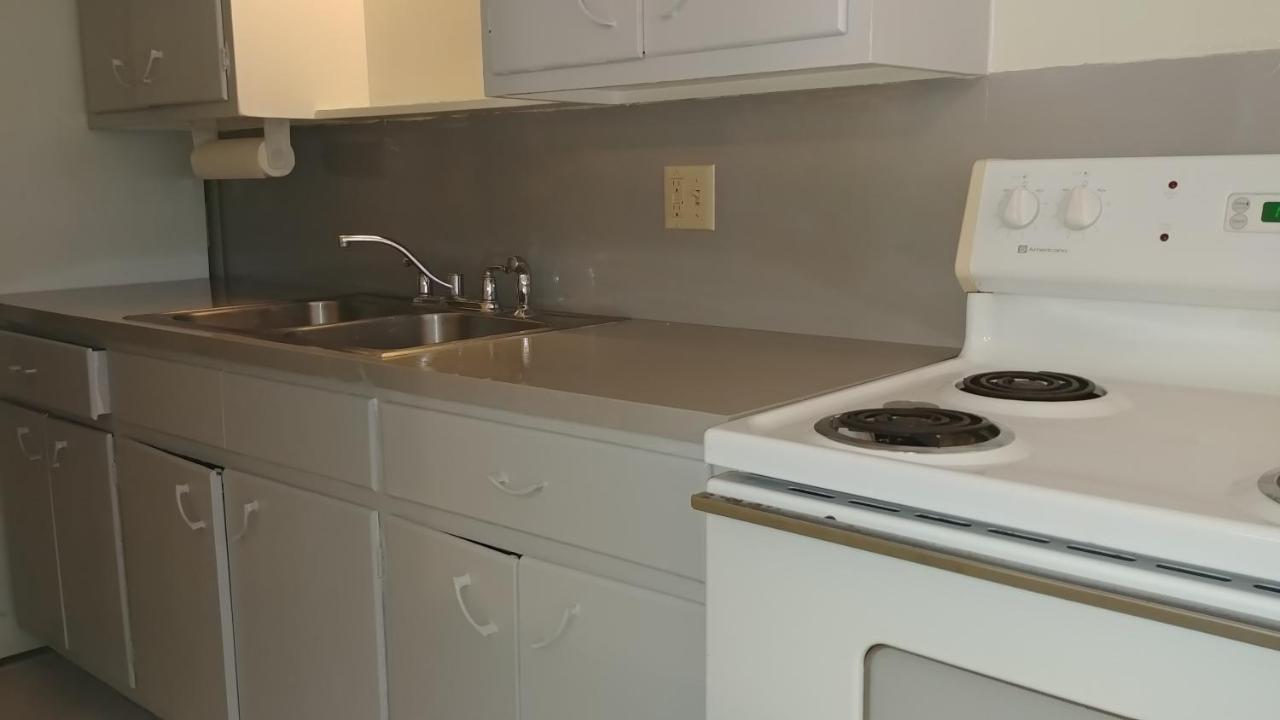 The Holiday Court Villas And Suites Fort Myers Beach Exteriör bild